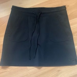 Oakley golf skirt